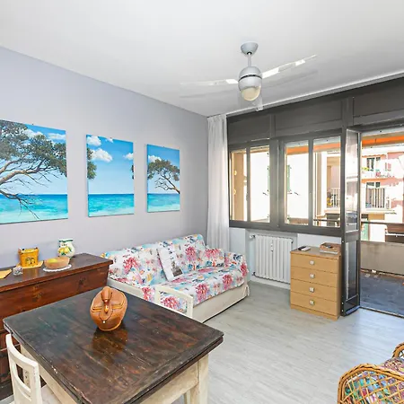 Real Italian Estate - A Due Passi Dal Mare Appartement *