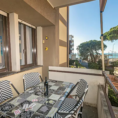 Real Italian Estate - A Due Passi Dal Mare Sestri Levante