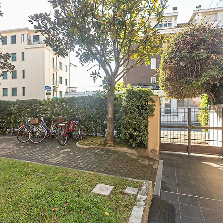Real Italian Estate - A Due Passi Dal Mare